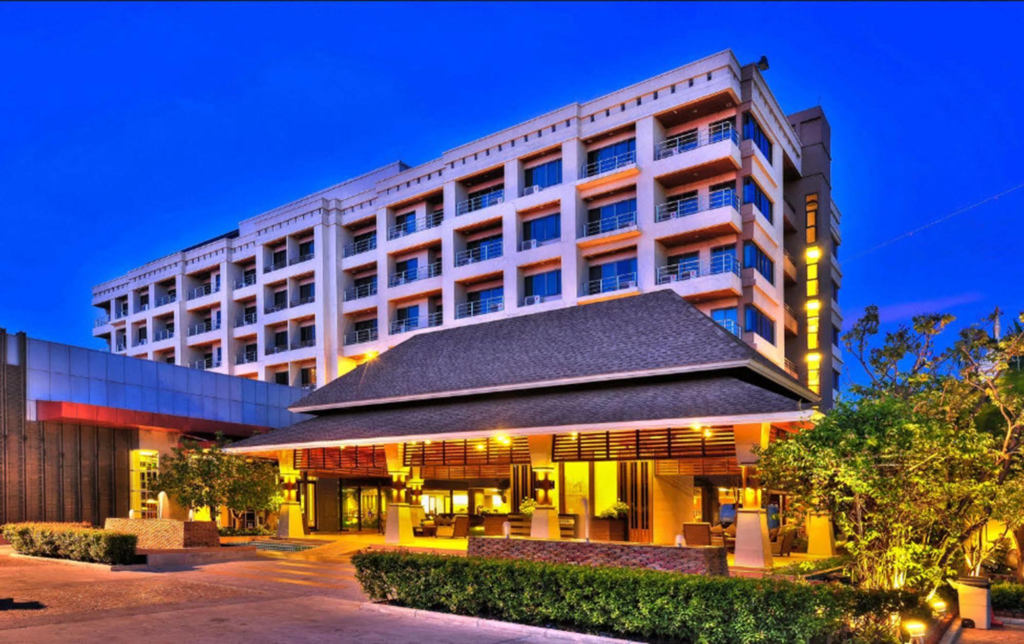 בנגקוק Mida Hotel Don Mueang Airport מראה חיצוני תמונה