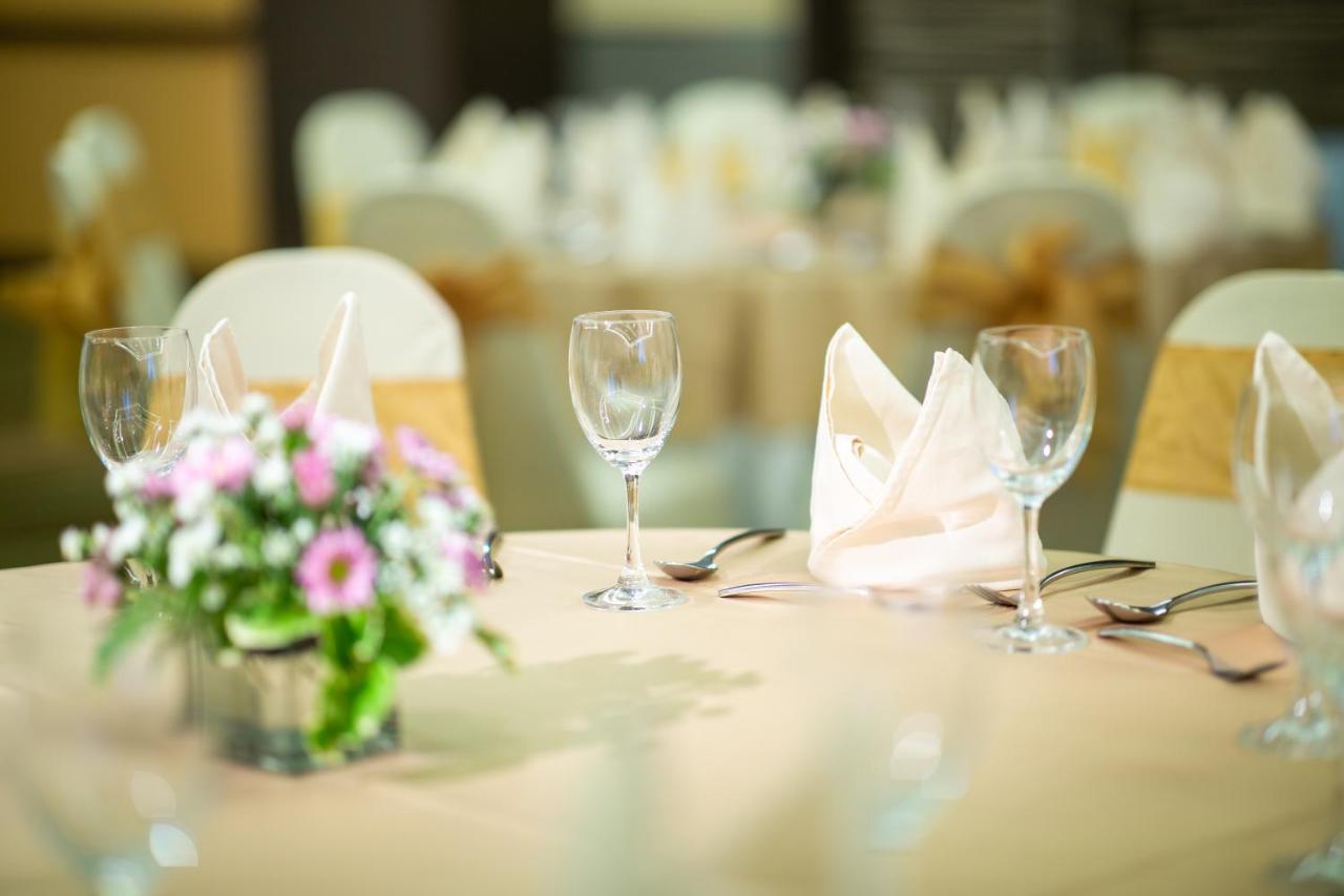 בנגקוק Mida Hotel Don Mueang Airport מראה חיצוני תמונה