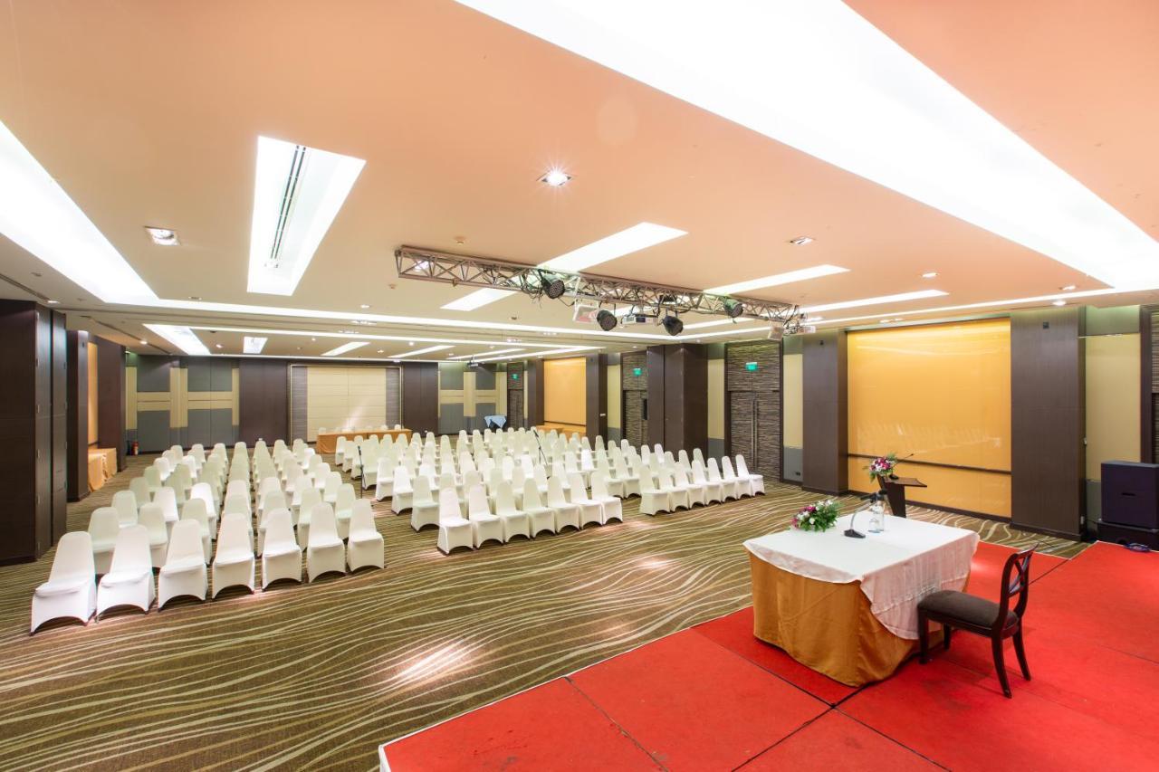בנגקוק Mida Hotel Don Mueang Airport מראה חיצוני תמונה