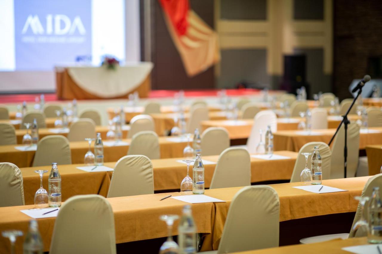 בנגקוק Mida Hotel Don Mueang Airport מראה חיצוני תמונה